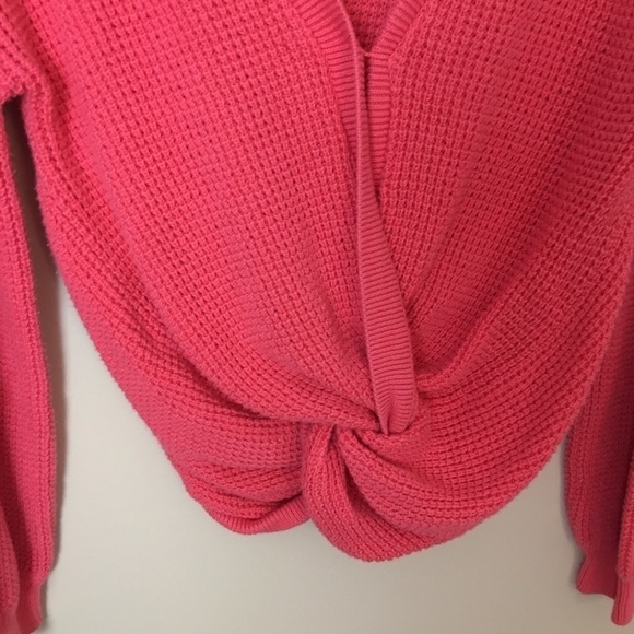 [BP.] Small Pink Knit Knotted Front Deep V-Neck Sweater - Picture 3 of 8
